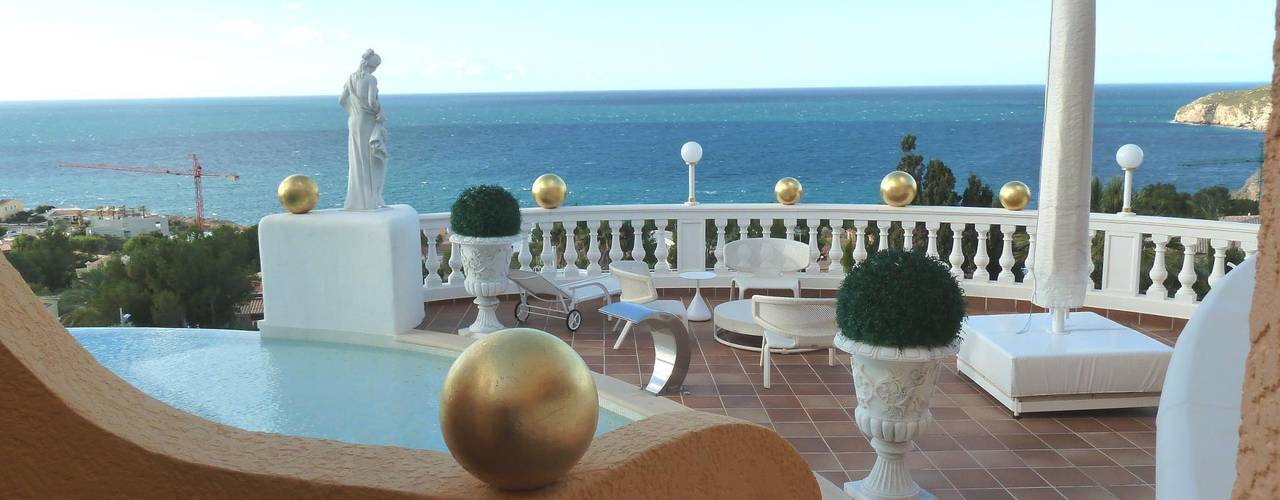 Blattvergoldungen, Illusionen mit Farbe Illusionen mit Farbe Mediterranean style balcony, veranda & terrace