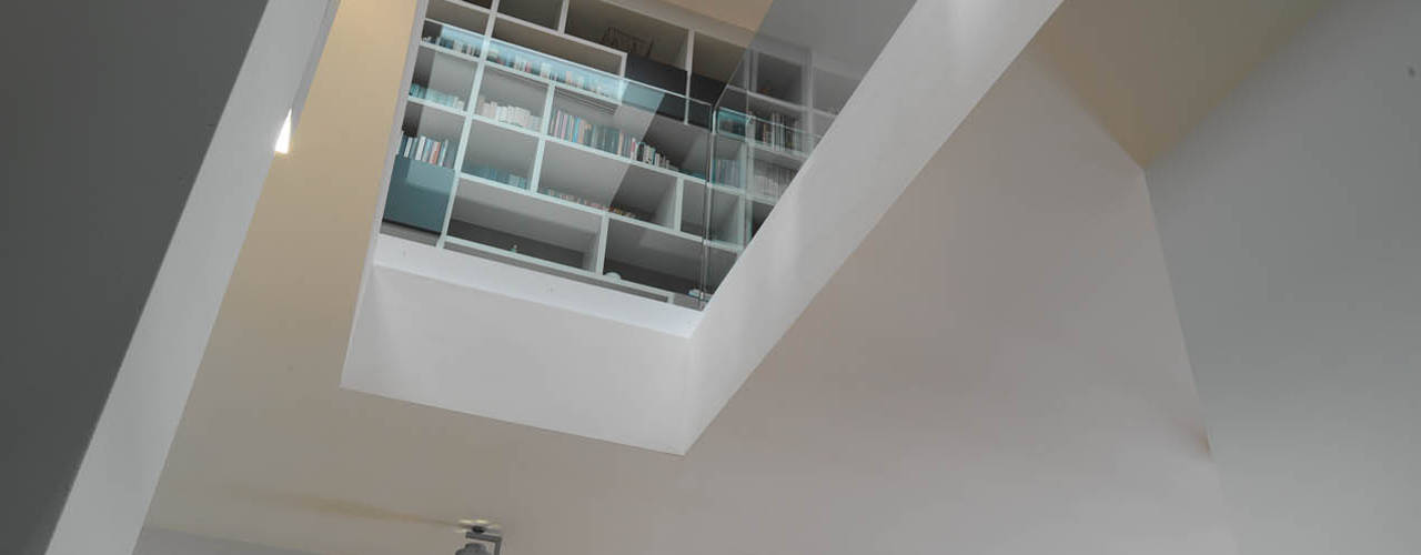 Recupero Sottotetto - Duplex 1, enzoferrara architetti enzoferrara architetti Modern Koridor, Hol & Merdivenler
