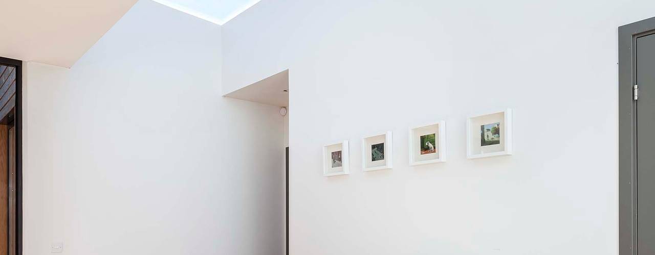 A single-storey Courtyard House: East Dulwich , Designcubed Designcubed Moderne Esszimmer