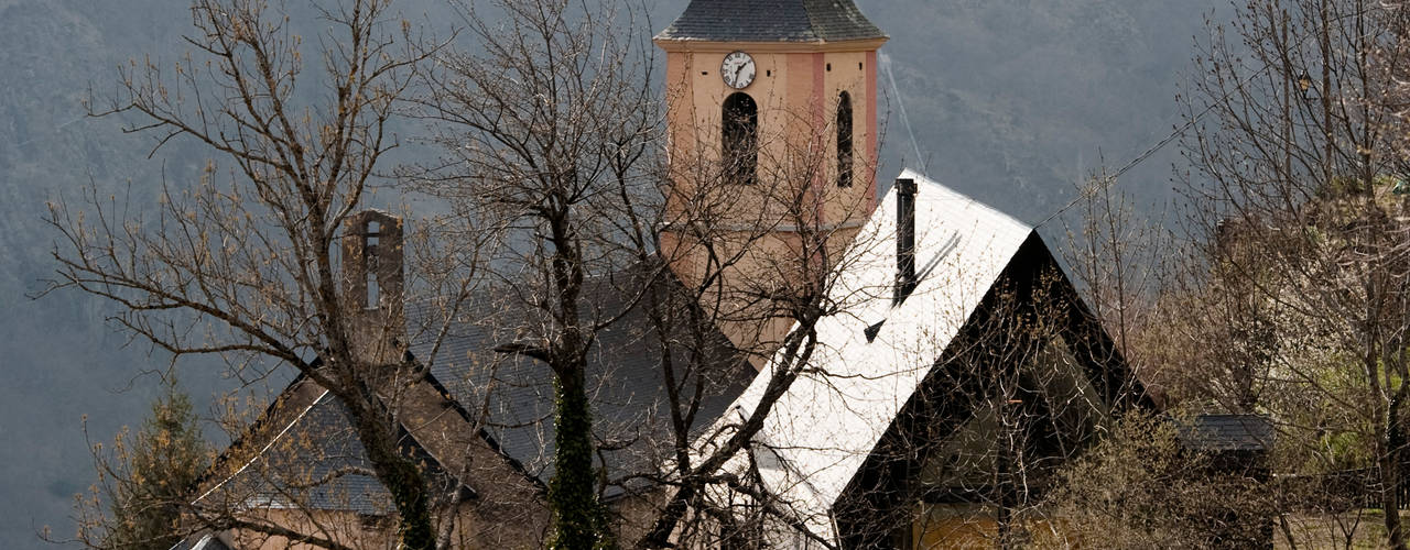 Pyrenees, Cadaval & Solà-Morales Cadaval & Solà-Morales Nowoczesne domy