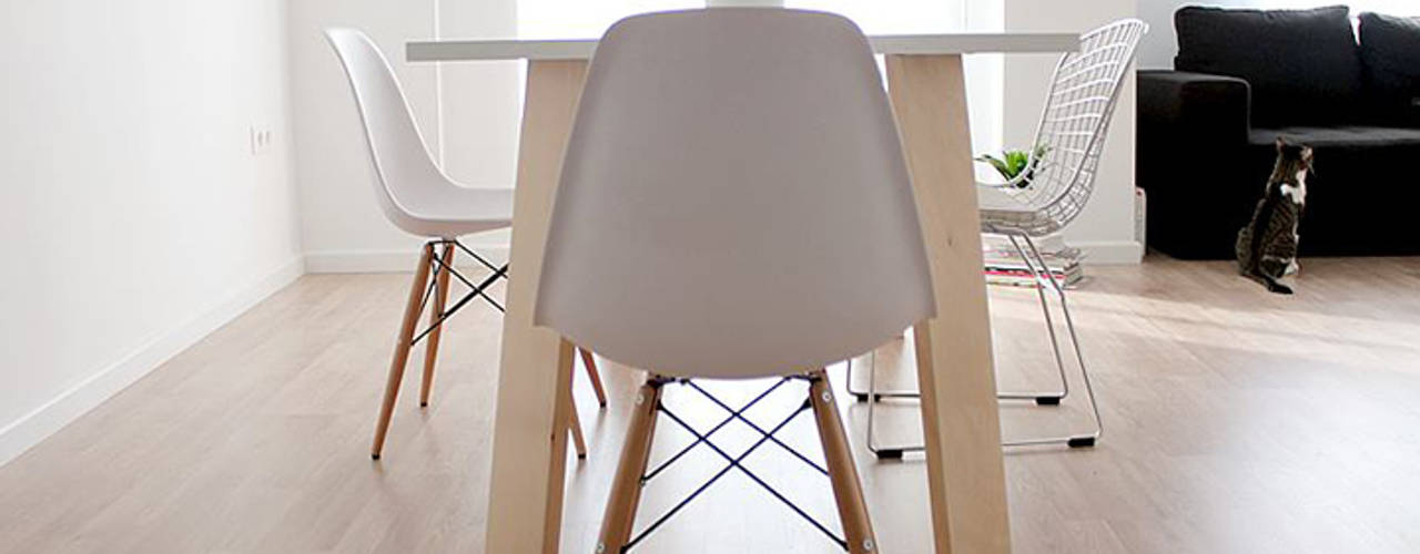 Vivienda El Cabanyal, Enblanc Enblanc Modern dining room