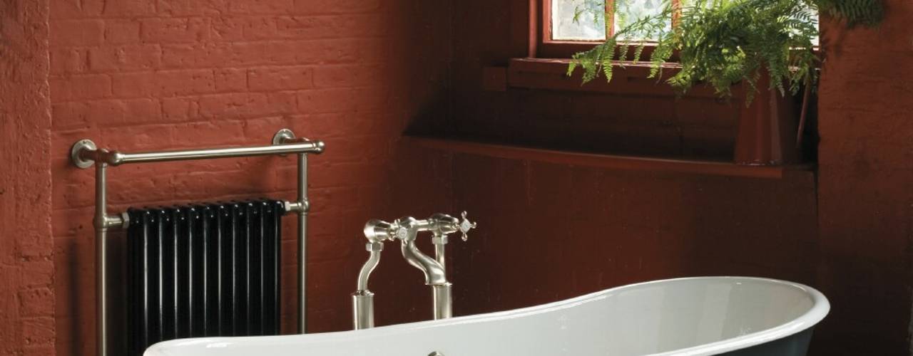 Brunel Cast Iron Bath, Aston Matthews Aston Matthews Classic style bathroom