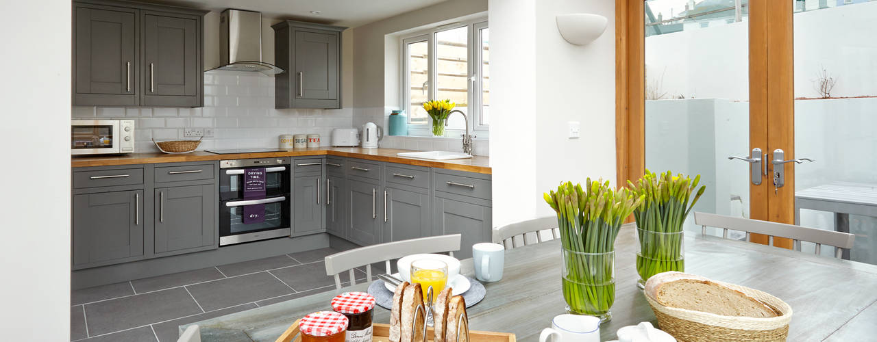 Porthleven, LEIVARS LEIVARS Eclectic style kitchen