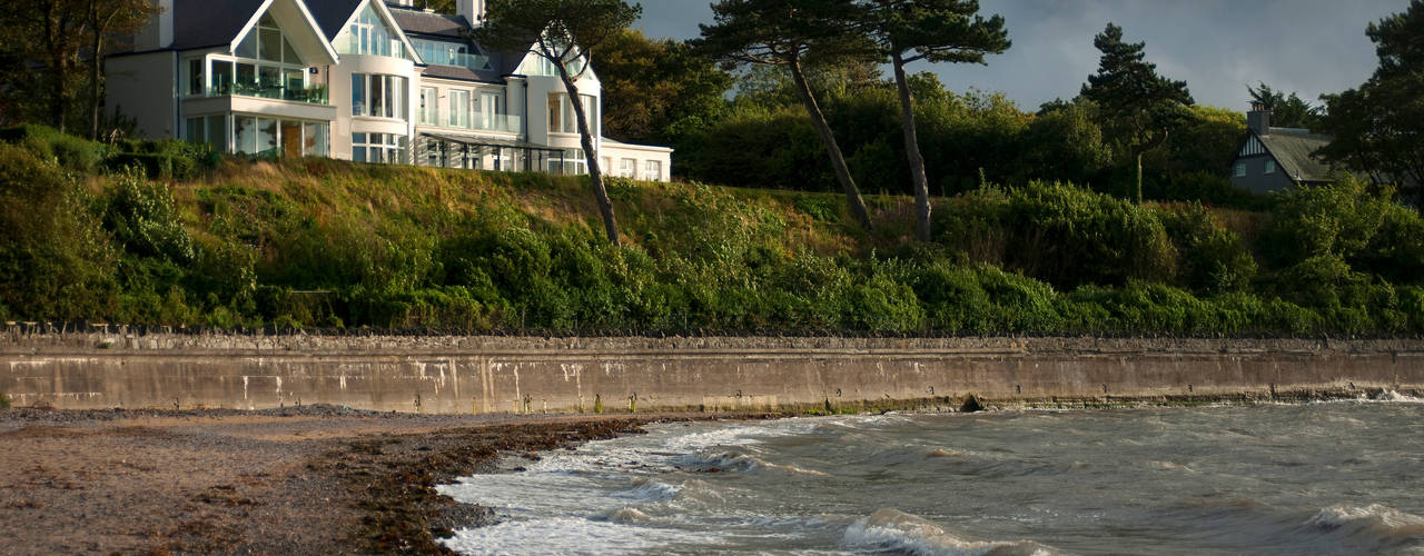 Landmark Home On Elevated Coastal Site With Panoramic Views, Des Ewing Residential Architects Des Ewing Residential Architects Casas de estilo clásico