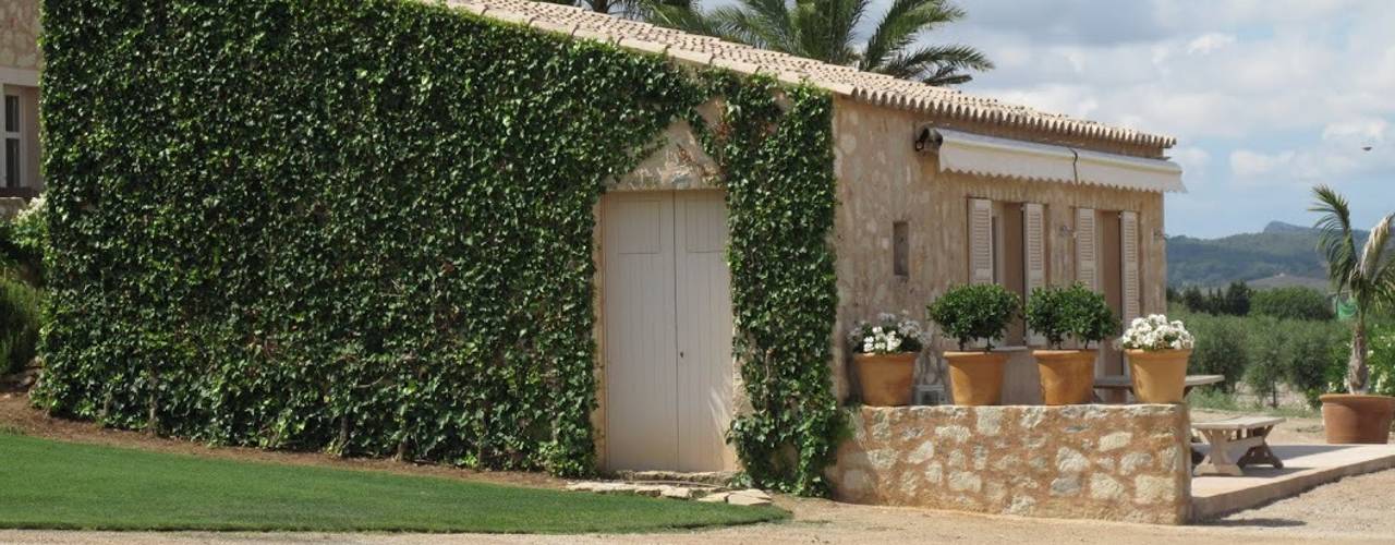 homify Casas mediterrânicas