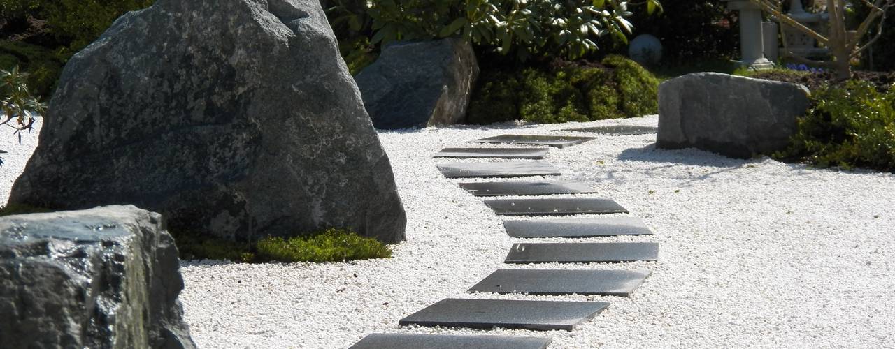 Von den Neunzigern in ein kontemplatives Gartenerleben 2015 - Privatgarten im ZEN - Stil, Kokeniwa Japanische Gartengestaltung Kokeniwa Japanische Gartengestaltung حديقة
