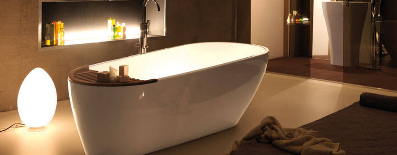 Bädermax freistehende Badewanen aus Mineralguss, Maxxwell AG Maxxwell AG Modern style bathrooms