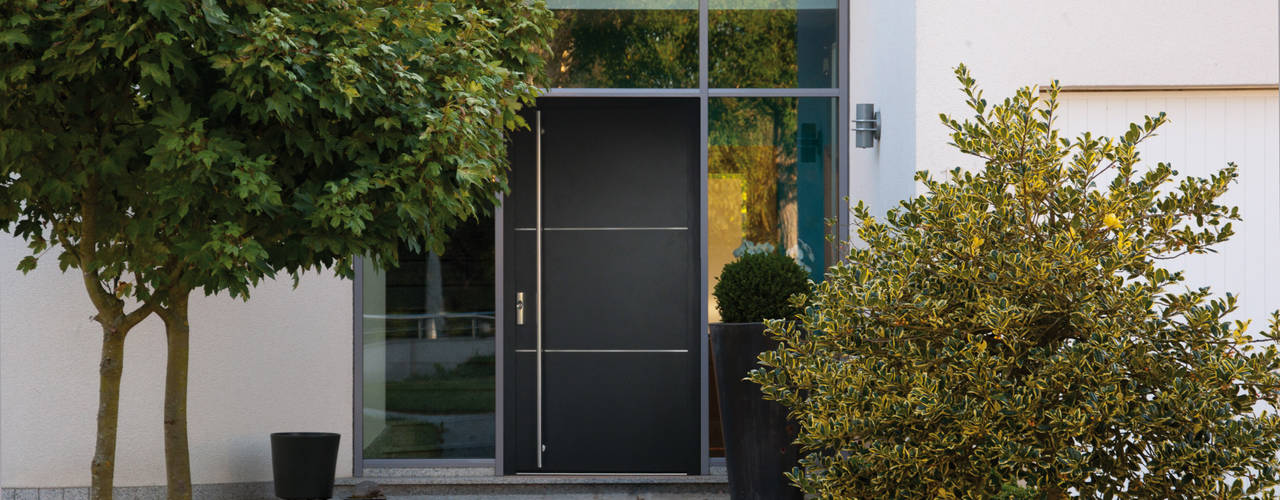 homify Modern style doors