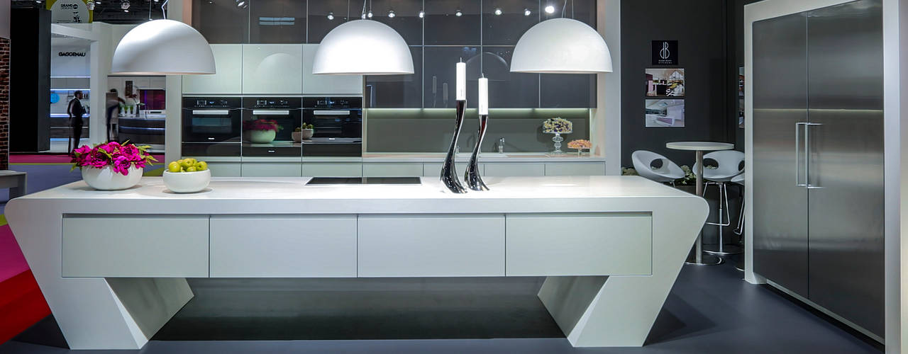 GRAND DESIGNS LIVE 2014, Diane Berry Kitchens Diane Berry Kitchens Modern kitchen