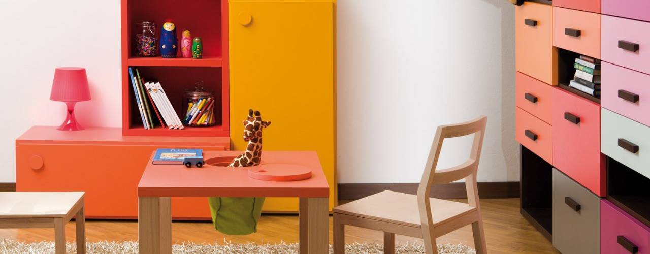 Moderner Stauraum im Kinderzimmer, MOBIMIO - Räume für Kinder MOBIMIO - Räume für Kinder Quarto infantil clássico