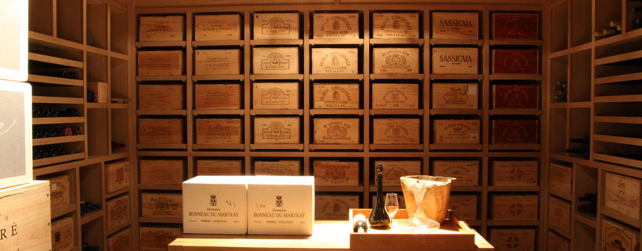 Cave à vin sur mesure en chêne - Knokke, Degré 12 Degré 12 Bodegas de estilo clásico