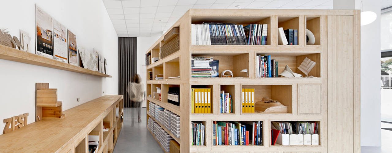 Office Dones del 36, ZEST Architecture ZEST Architecture Oficinas y bibliotecas de estilo moderno