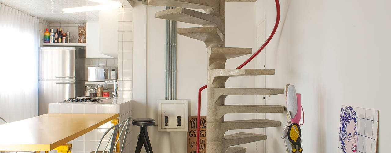 Residência Harmonia, Mauricio Arruda Design Mauricio Arruda Design Pasillos, vestíbulos y escaleras modernos