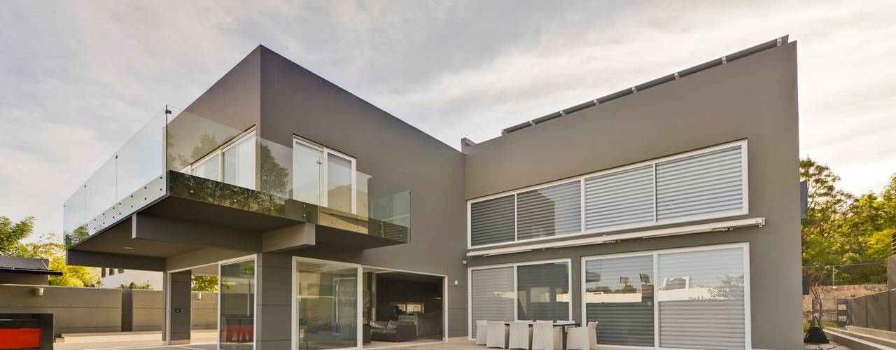 Residencia El Coto, Excelencia en Diseño Excelencia en Diseño Piscina minimalista