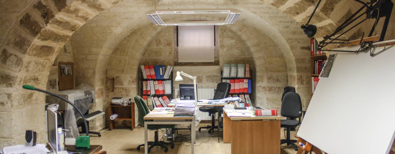 Brain at work, Studio amodio Studio amodio Oficinas y bibliotecas de estilo mediterráneo