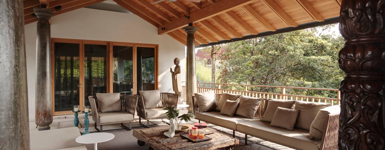 Luxurious Tropical Home, ANSANA ANSANA Tropical style living room