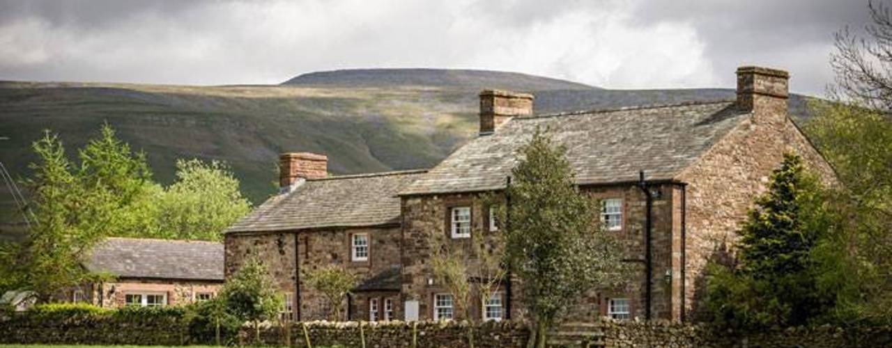 A Gorgeous and Secluded Farm House in the Eden Valley, Linda Joseph Kitchens & Interiors Linda Joseph Kitchens & Interiors