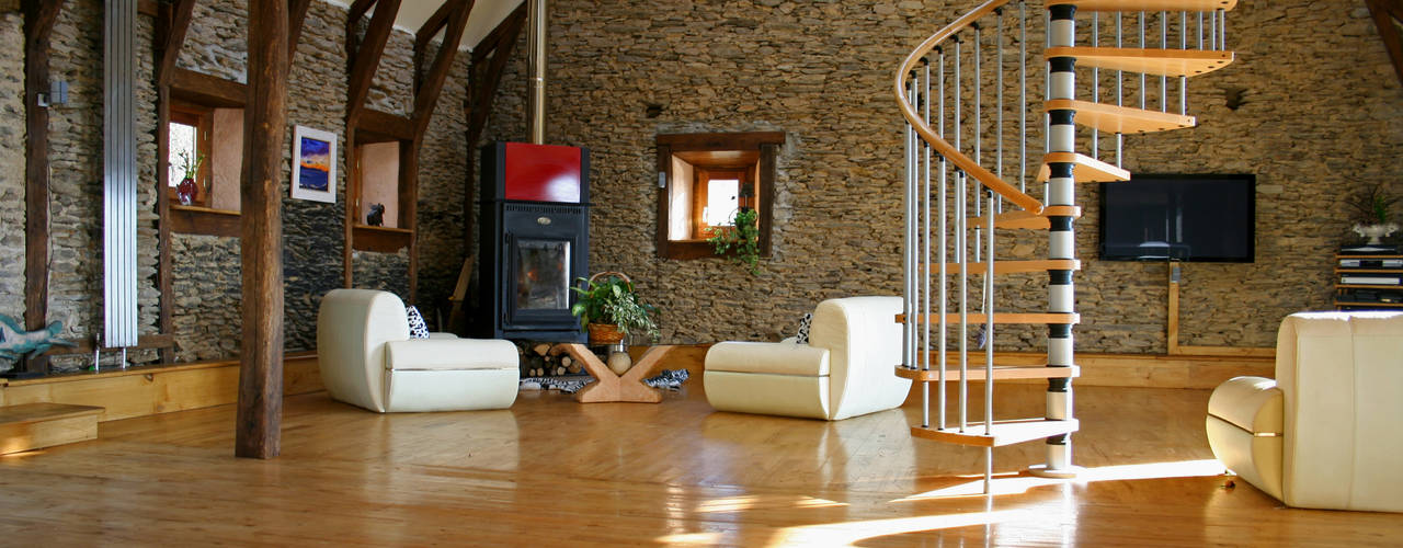 Barn in Chenailler Mascheix, France , Capra Architects Capra Architects Living room