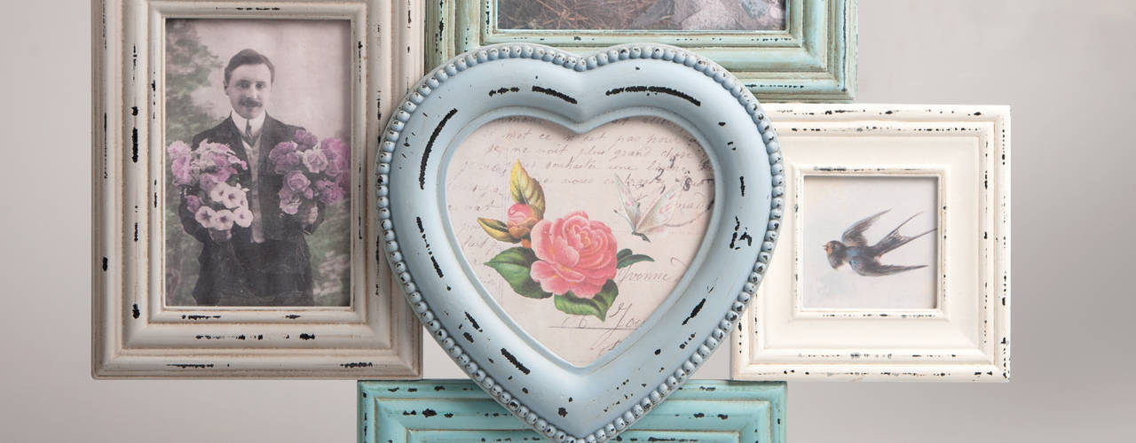 Antic Shabby Chic Wooden Multi Photo Frame in Pastel Colours - Distressed Look, Vintagist.com Vintagist.com Pareti & Pavimenti in stile scandinavo