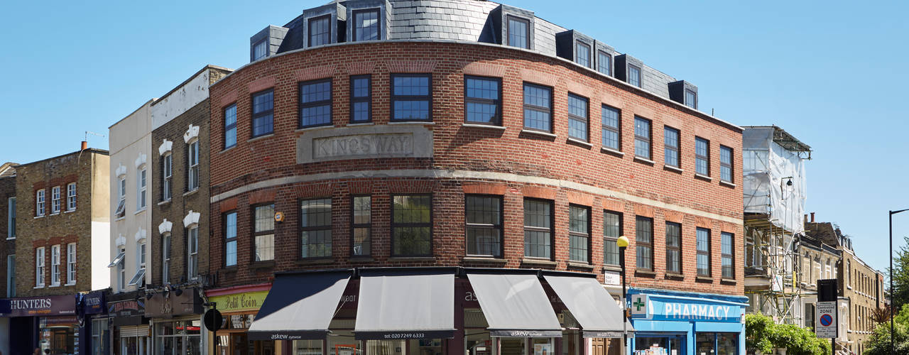 Kingsway Storeys - London, IS AND REN STUDIOS LTD IS AND REN STUDIOS LTD Classic style houses