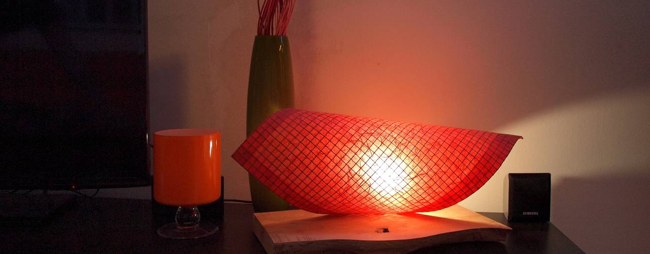 Lampada Red Dragonfly, CatturArti design Lab CatturArti design Lab Salas de estar minimalistas