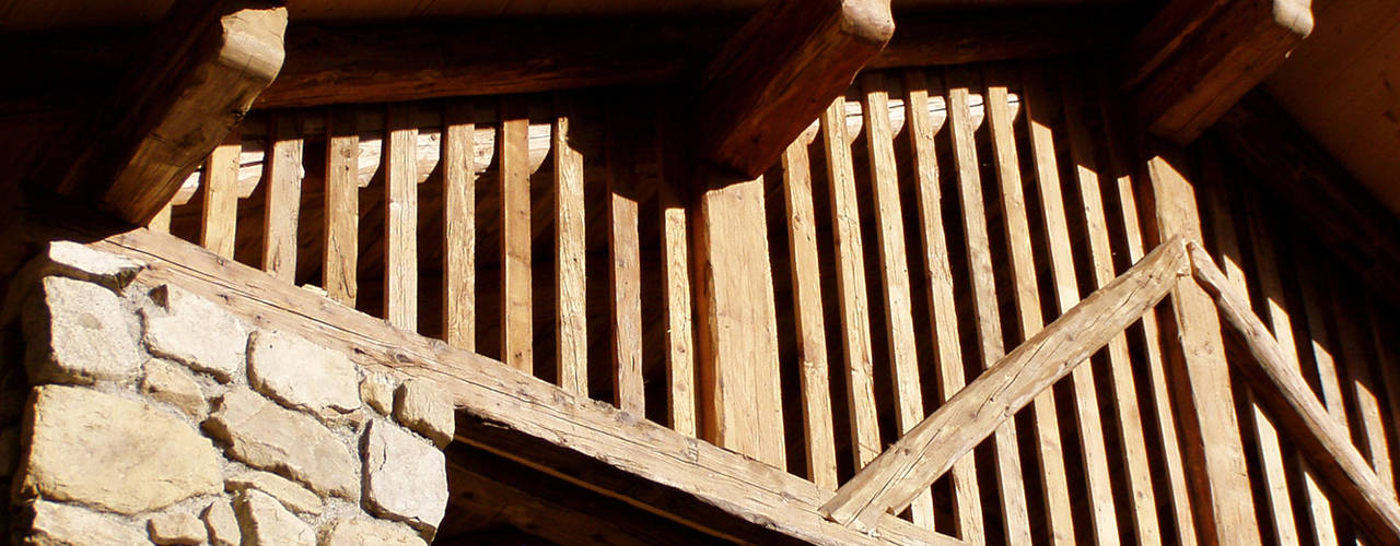 RISTRUTTURAZIONE EDIFICIO RURALE, zanella architettura zanella architettura Rustic style house