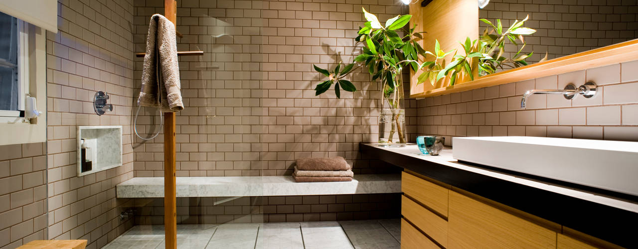 A74. CASA. , BONBA studio BONBA studio Classic style bathrooms