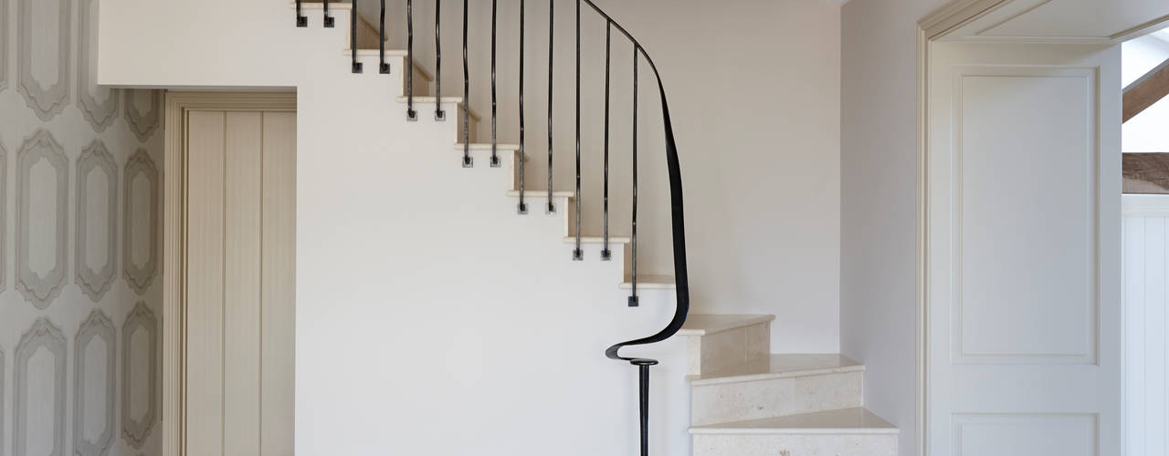 Rustic Barn Conversion Balustrade 4211, Bisca Staircases Bisca Staircases Classic style corridor, hallway and stairs