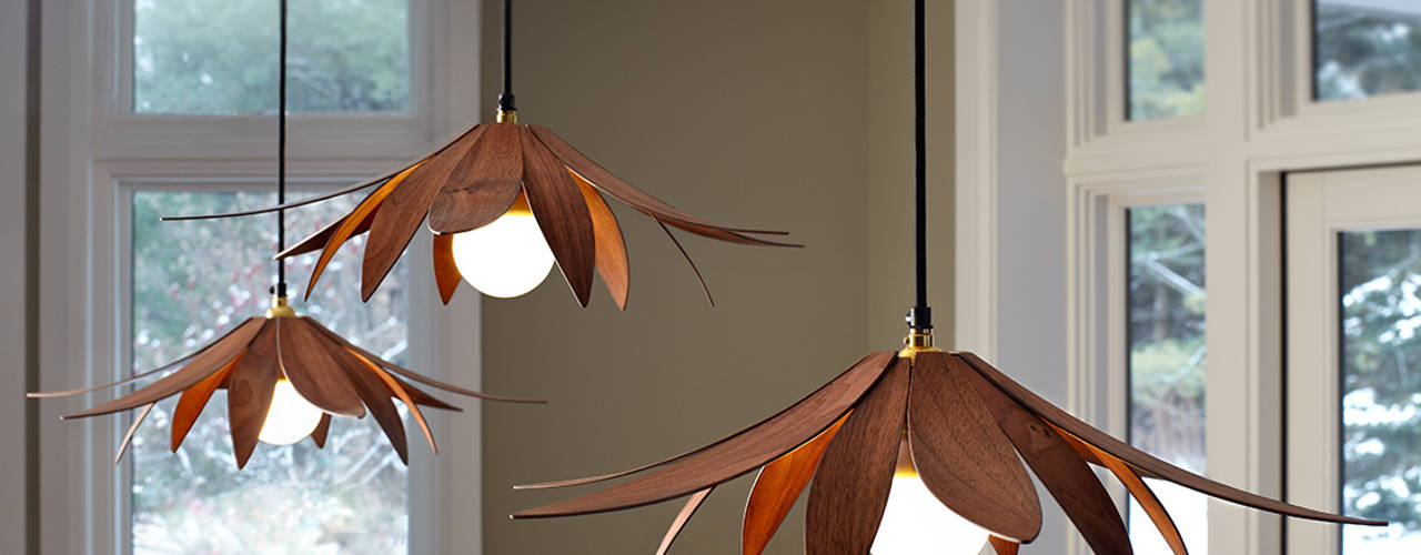 Lotus Pendant Light, MacMaster Design MacMaster Design Livings de estilo moderno