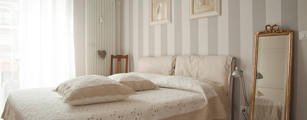 _Mondrian Home_, Alessandro Multari Ingegnere - I AM puro ingegno italiano Alessandro Multari Ingegnere - I AM puro ingegno italiano Classic style bedroom