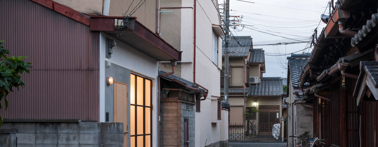 House in Shichiku, SHIMPEI ODA ARCHITECT’S OFFICE SHIMPEI ODA ARCHITECT’S OFFICE Rooms