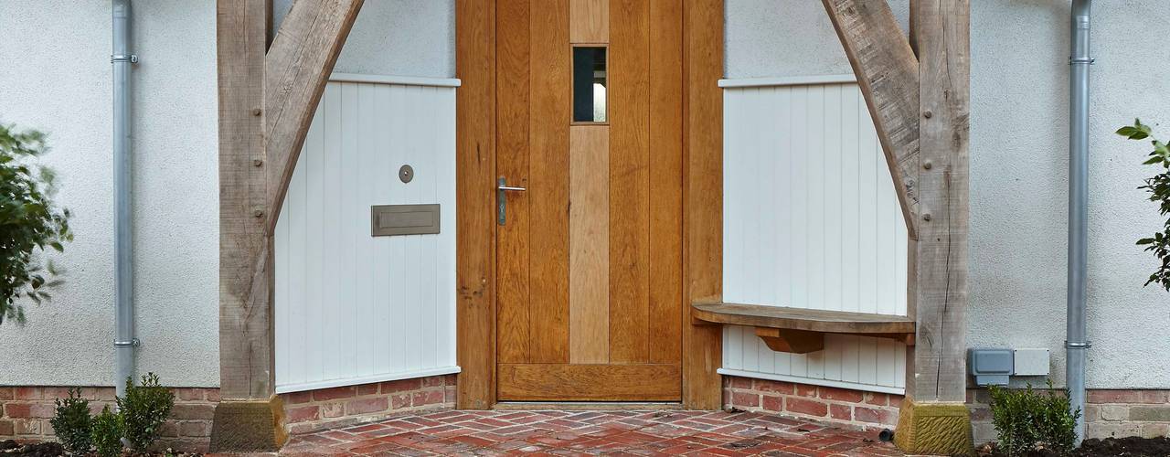 Stable Cottage, Liss , Adam Coupe Photography Limited Adam Coupe Photography Limited Country style windows & doors