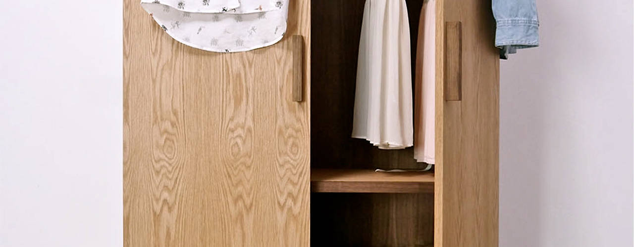 Stilt Wardrobe, Barnby & Day Barnby & Day Cuartos de estilo moderno