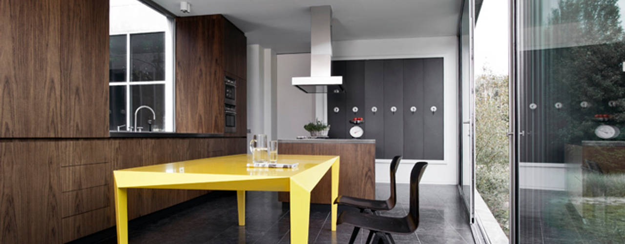 VOLT table, Stilst Stilst Modern dining room