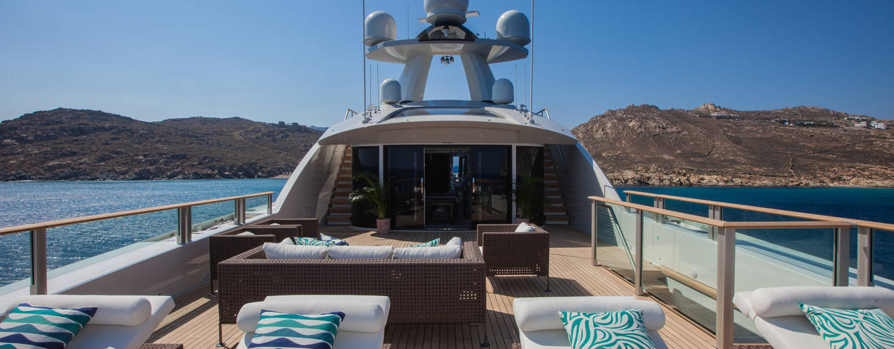 M/Y Saramour , CRN SPA - YACHT YOUR WAY- CRN SPA - YACHT YOUR WAY- Yates y jets de estilo mediterráneo