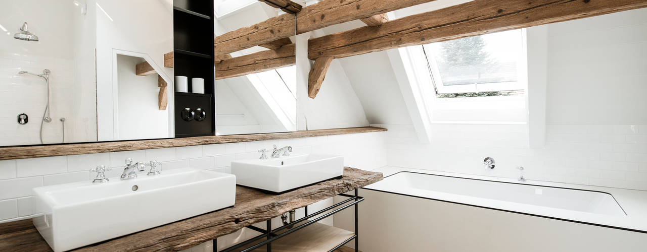 homify Salle de bain classique