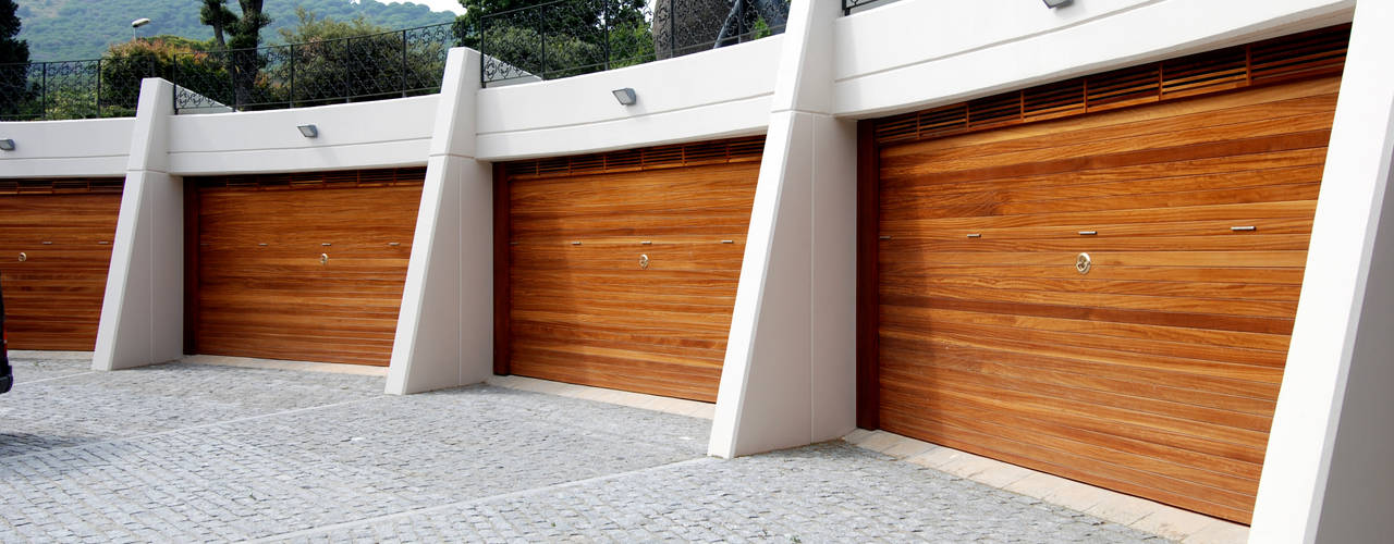 Farm house in Cabrera de Mar, FG ARQUITECTES FG ARQUITECTES Garasi Modern