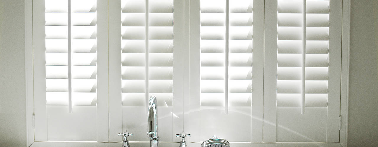 Shutters op maat, Inhuisplaza b.v. Inhuisplaza b.v. Classic style bathroom