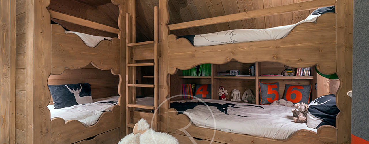 Visite privée d'un chalet alpin, Sandrine RIVIERE Photographie Sandrine RIVIERE Photographie Nursery/kid’s room