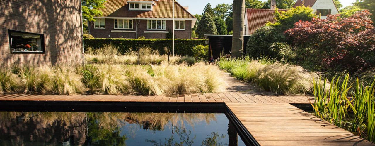 Een villatuin voor levensgenieters, Studio REDD exclusieve tuinen Studio REDD exclusieve tuinen モダンスタイルの プール