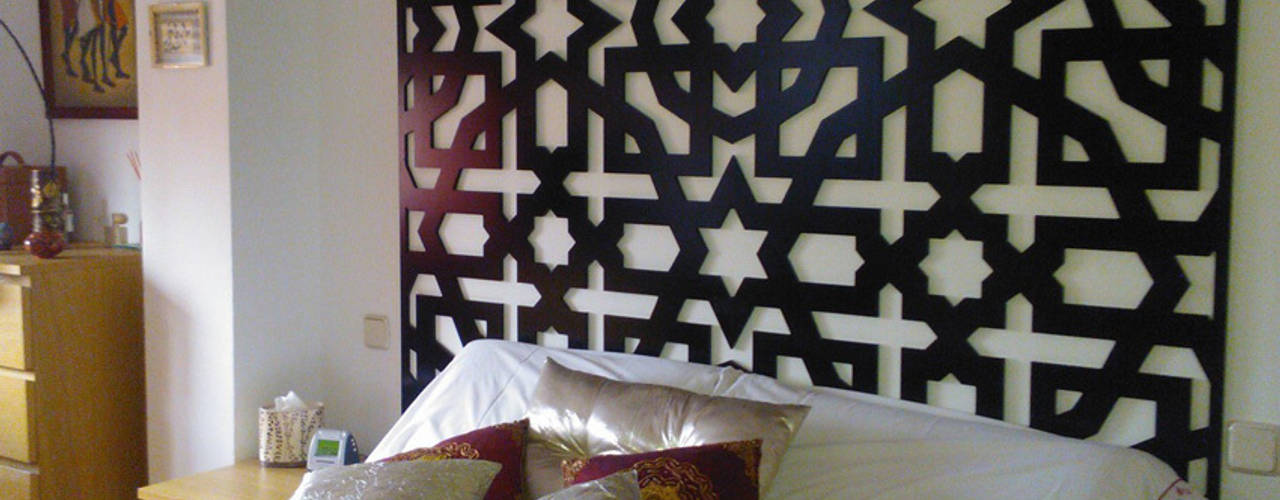 Celosías Cabeceros, Andaluciart Celosías y Tallados Andaluciart Celosías y Tallados Mediterranean style bedroom