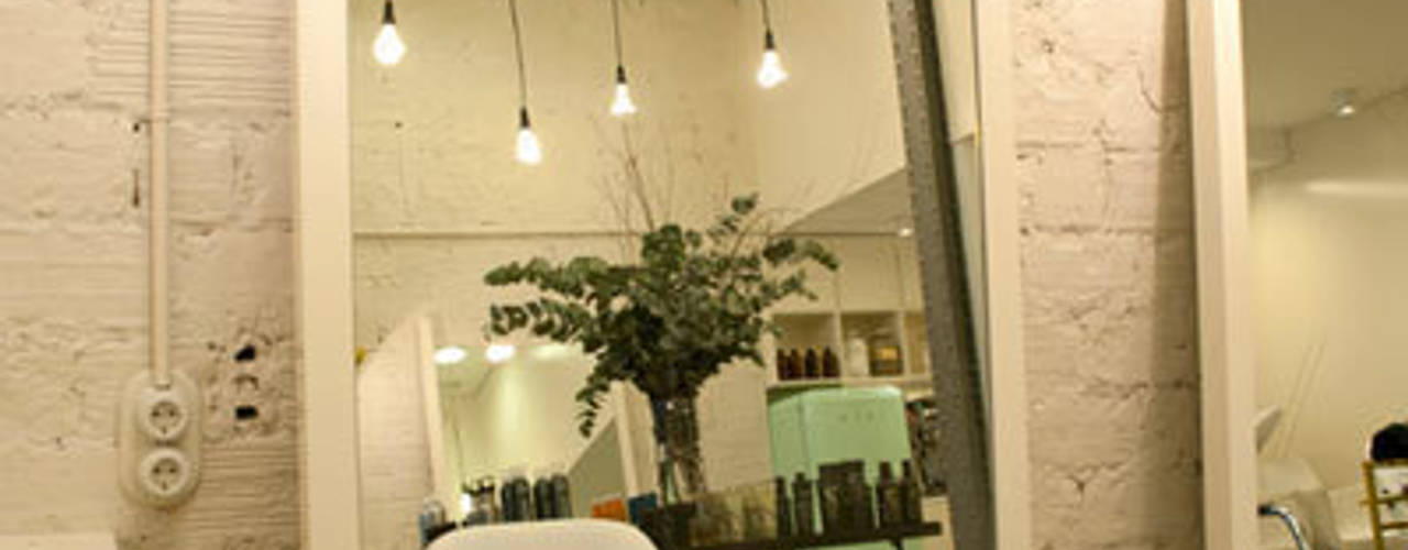 Sube Susaeta Interiorismo diseña centro de belleza "La Morla Hairdressing", Bilbao, Sube Interiorismo Sube Interiorismo Комерційні приміщення