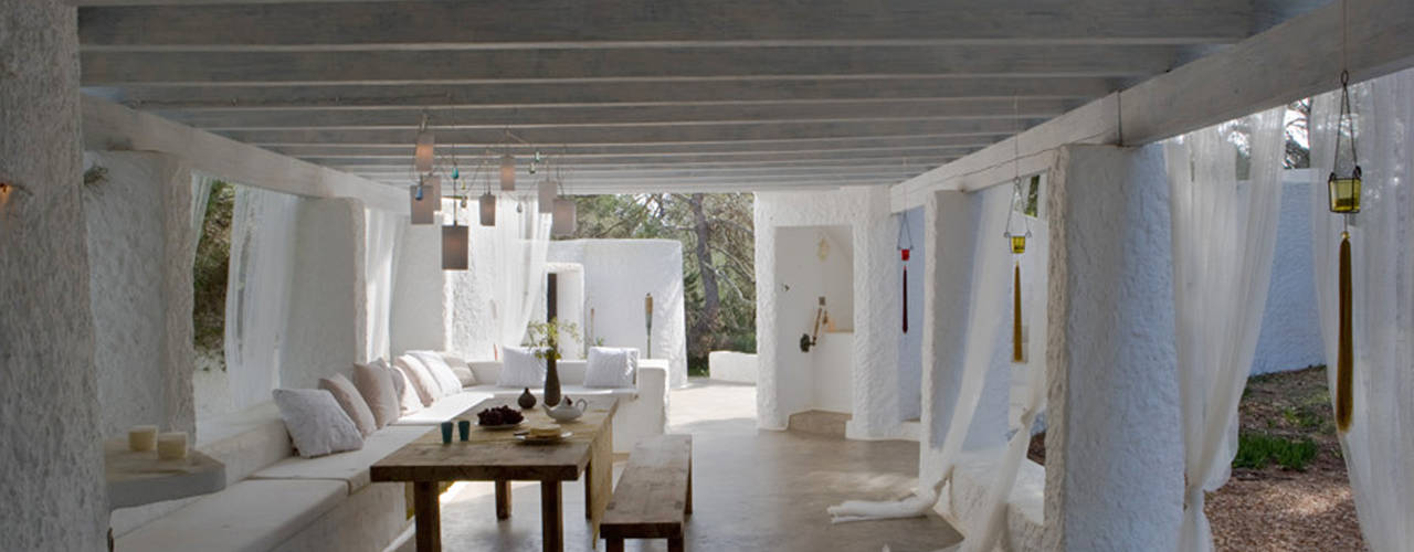Casa Punta Rasa. Formentera. 2007, Deu i Deu Deu i Deu Balcones y terrazas de estilo mediterráneo