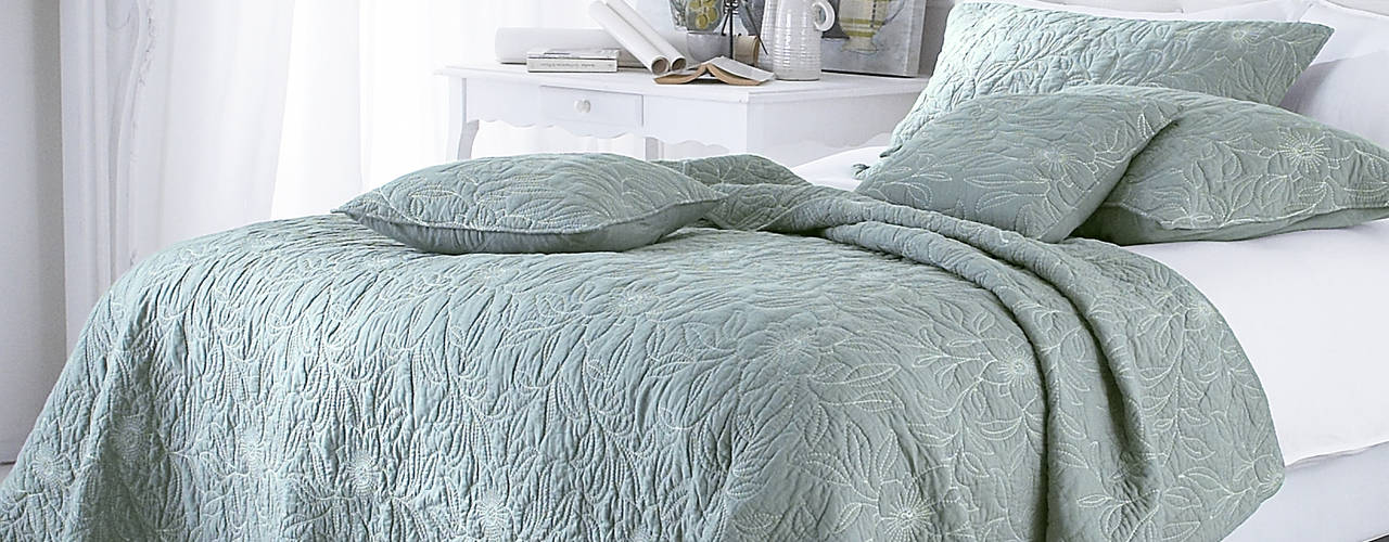 Spring Summer Bedspreads 2015, Marquis & Dawe Marquis & Dawe Modern style bedroom