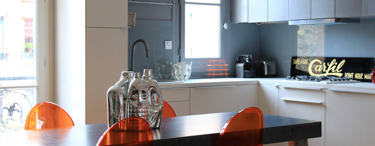 transformation de deux petits appartements en un appartement famillial, BuroBonus BuroBonus Modern kitchen