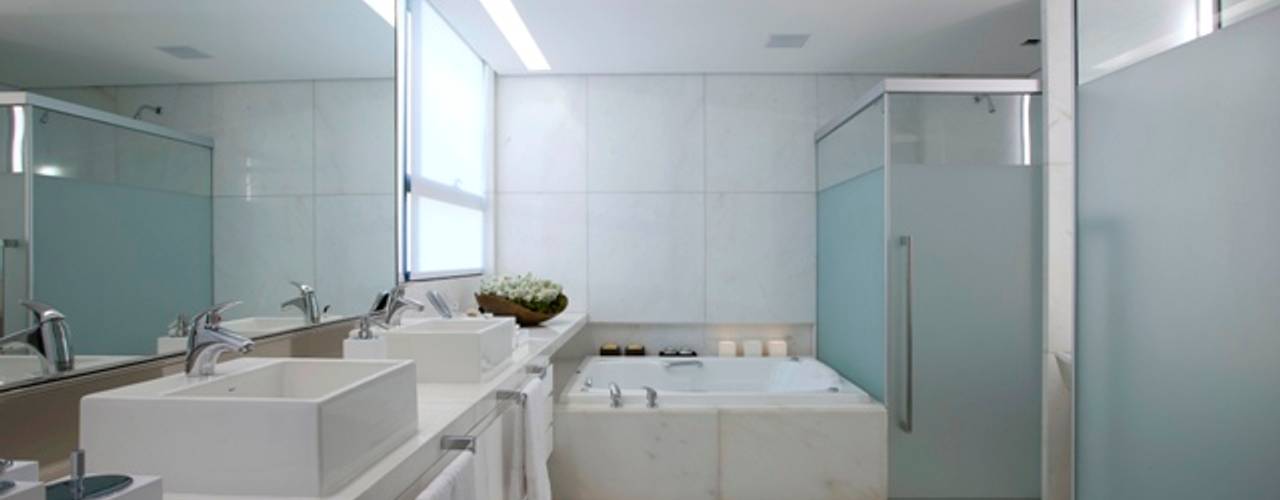 Residência T&L, Alessandra Contigli Arquitetura e Interiores Alessandra Contigli Arquitetura e Interiores Modern bathroom