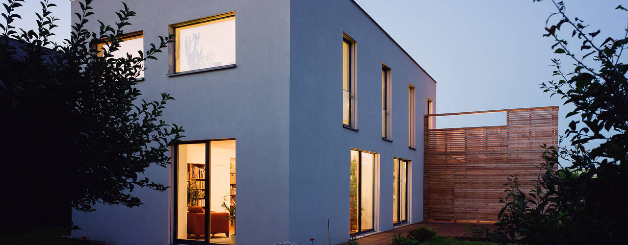 Passivhaus mit Sonnendeck in Gerasdorf, Abendroth Architekten Abendroth Architekten Casas ecológicas
