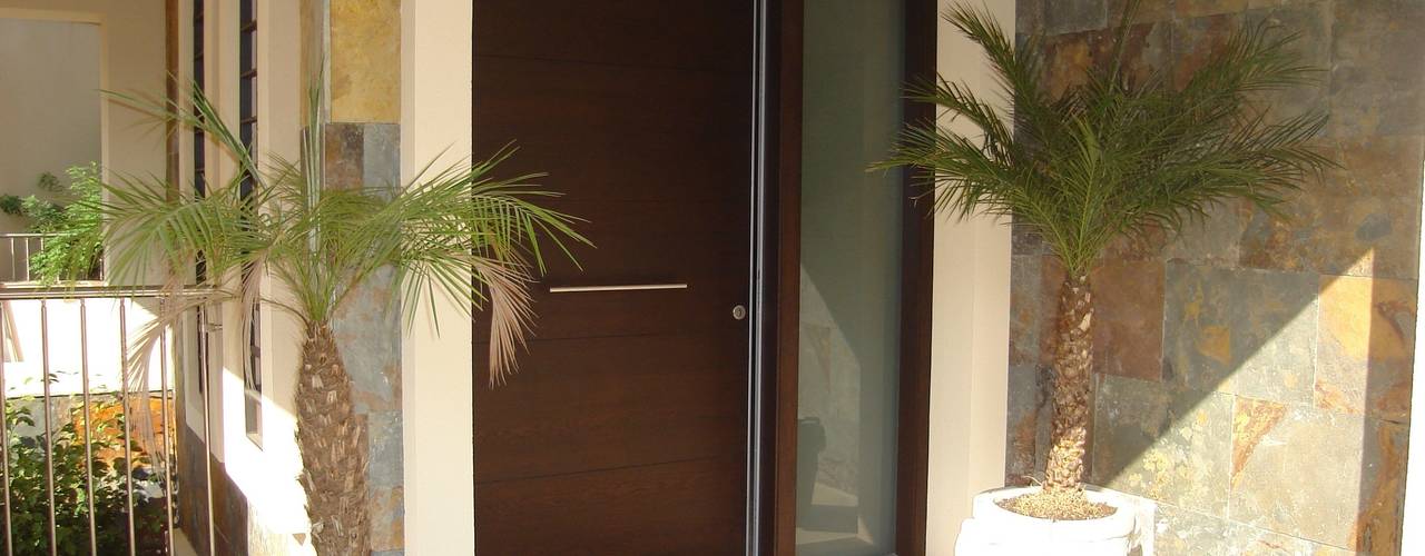 homify Modern style doors