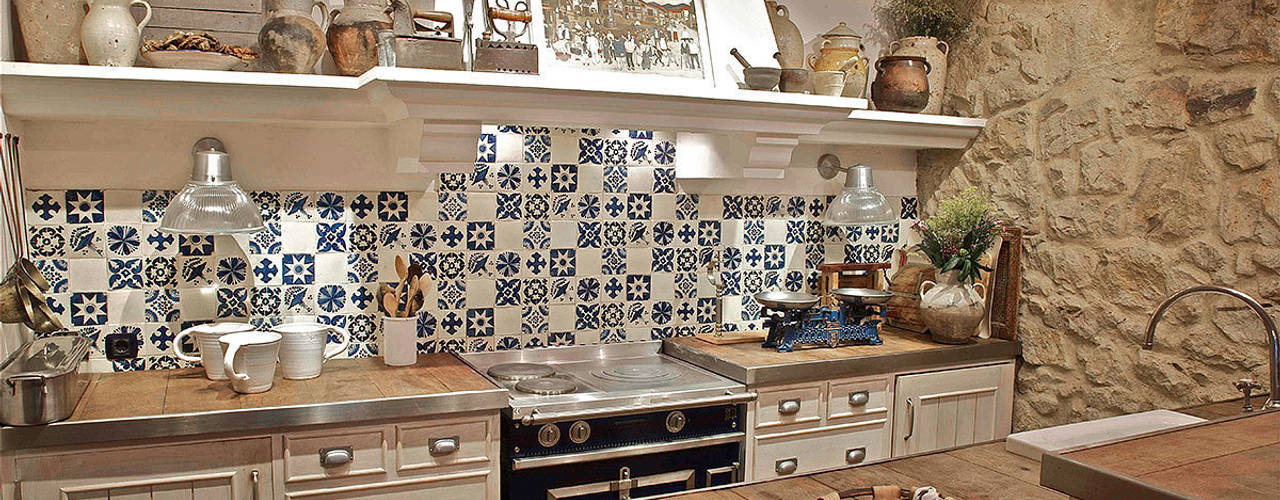 Proyecto decoración de un txoko tradicional en Getxo., Urbana Interiorismo Urbana Interiorismo Rustic style kitchen