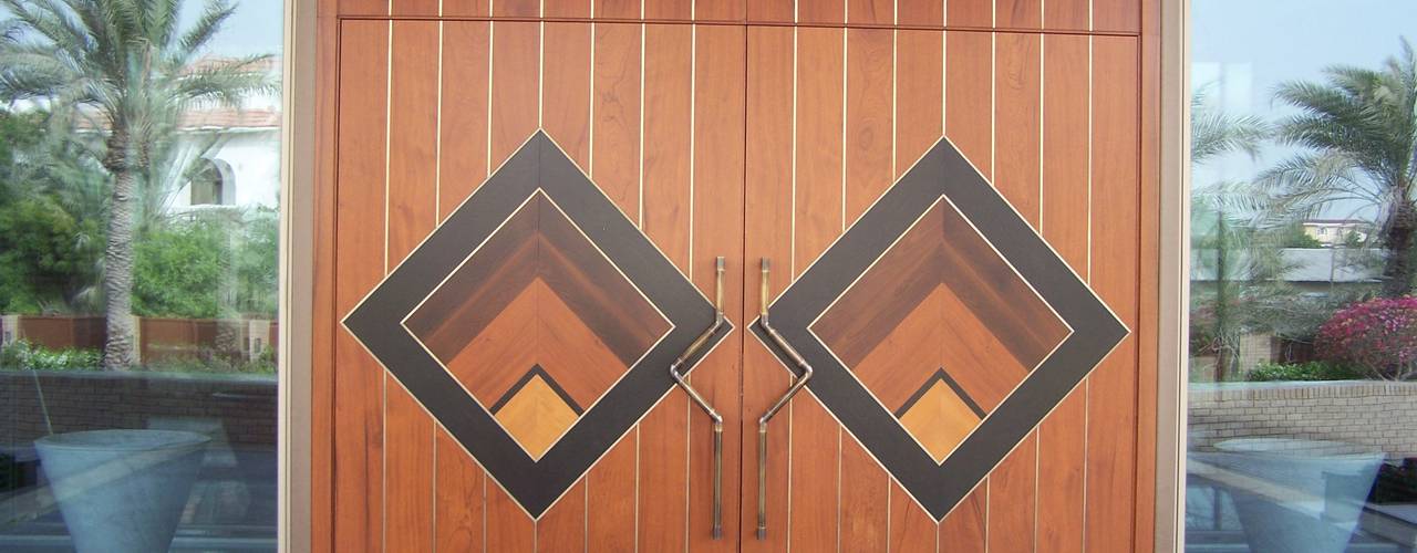 Villa | Dubai, FPL srl FPL srl Wooden doors